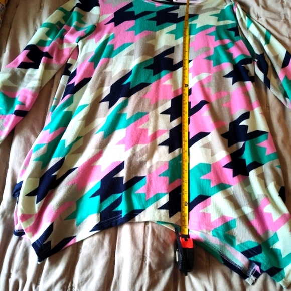 SOLD-Vintage 90s Flared Sweater - Sz M - Picture 5 of 7